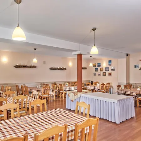 Przystan U Kapitana Hotell *